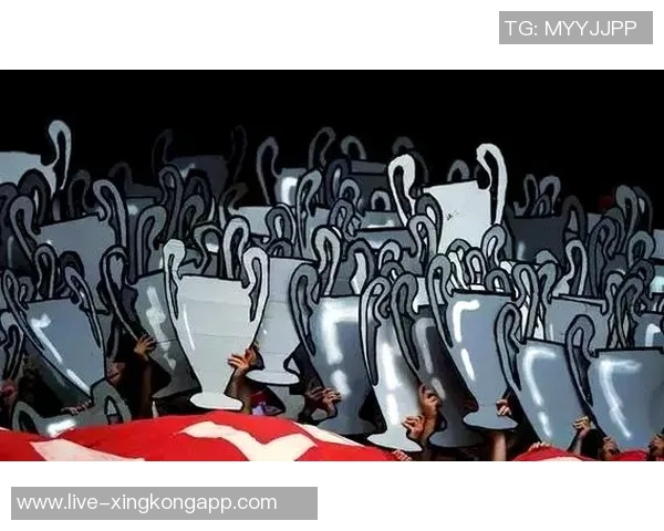 拜仁关闭欧冠主场死忠看台球迷领袖痛斥焰火行为影响球队形象